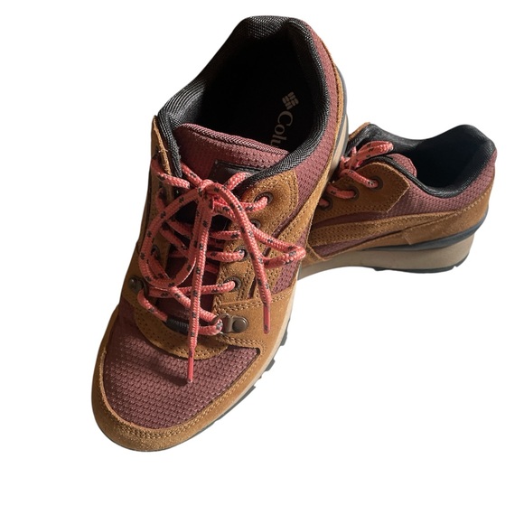 Columbia Tan and Red Outdoor Shoes - Picture 1 of 6